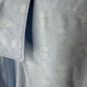 Robert Graham Light Blue Skull-Patterned Short-Sleeved Shirt
